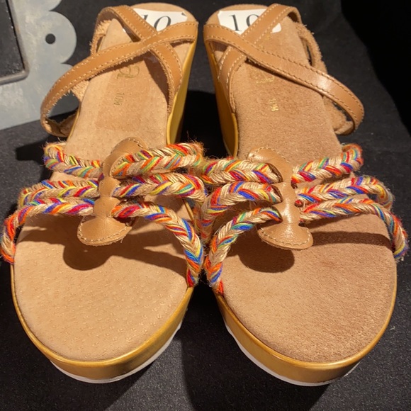 Reba Platform Wedge Sandals Size 10 - Picture 8 of 8